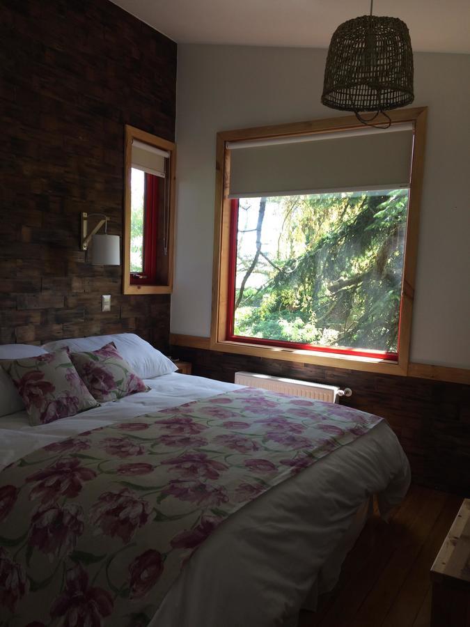 Almabosque Lodge *